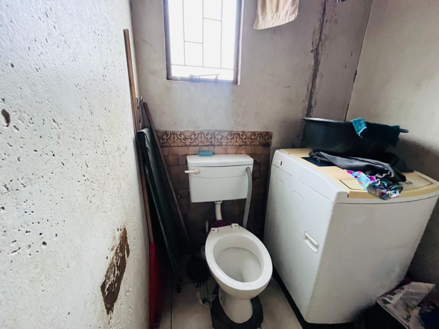 2 Bedroom Property for Sale in Bloemside 2 Free State